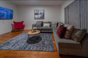 Deluxe 3 Bedroom EWR airport home